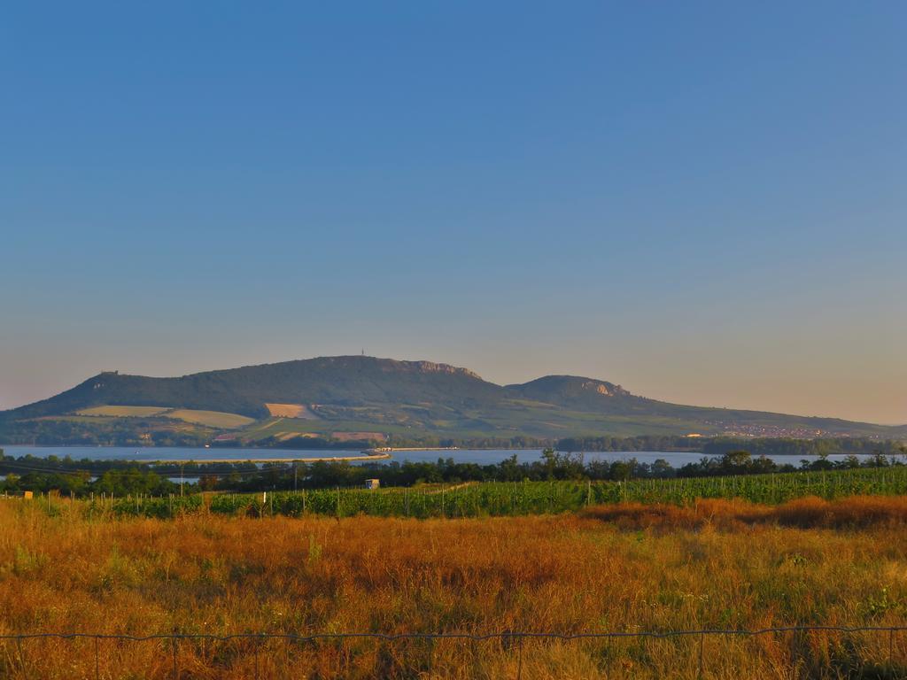 Penzion Schwarzava Uhercice  Buitenkant foto